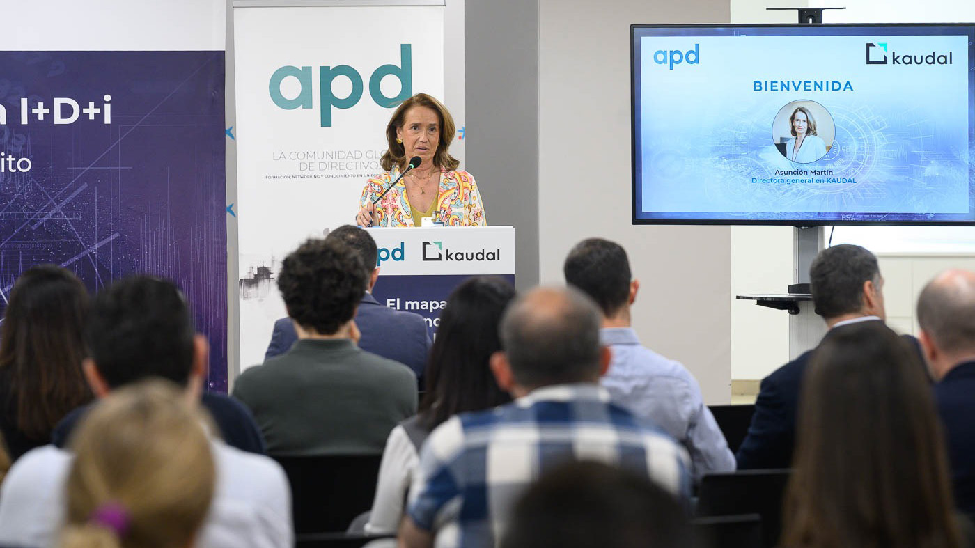 Asunción Martín durante la jornada sobre financiación de la I+D+i organizada por Kaudal y APD en Valencia